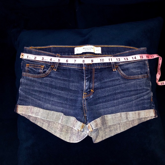 Abercrombie & Fitch Pants - ABERCROMBIE & FITCH ROLLED CUFF DENIM SHORTS